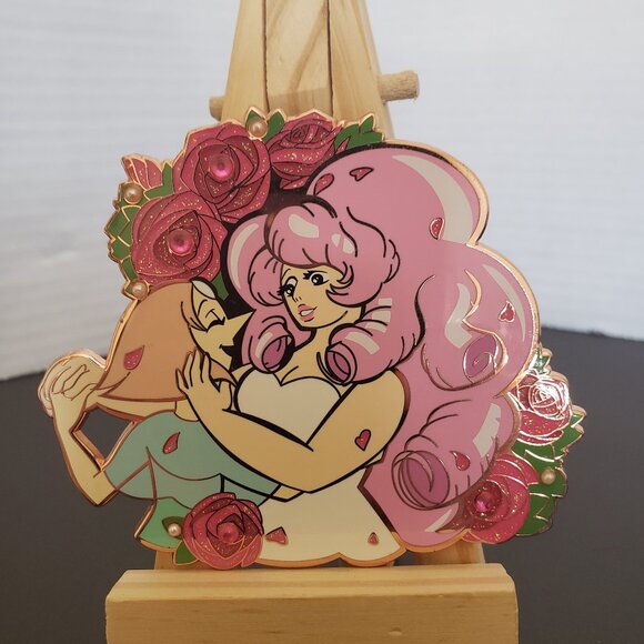 Pearl/Rose Quartz Enamel Pin - Picture 1 of 2